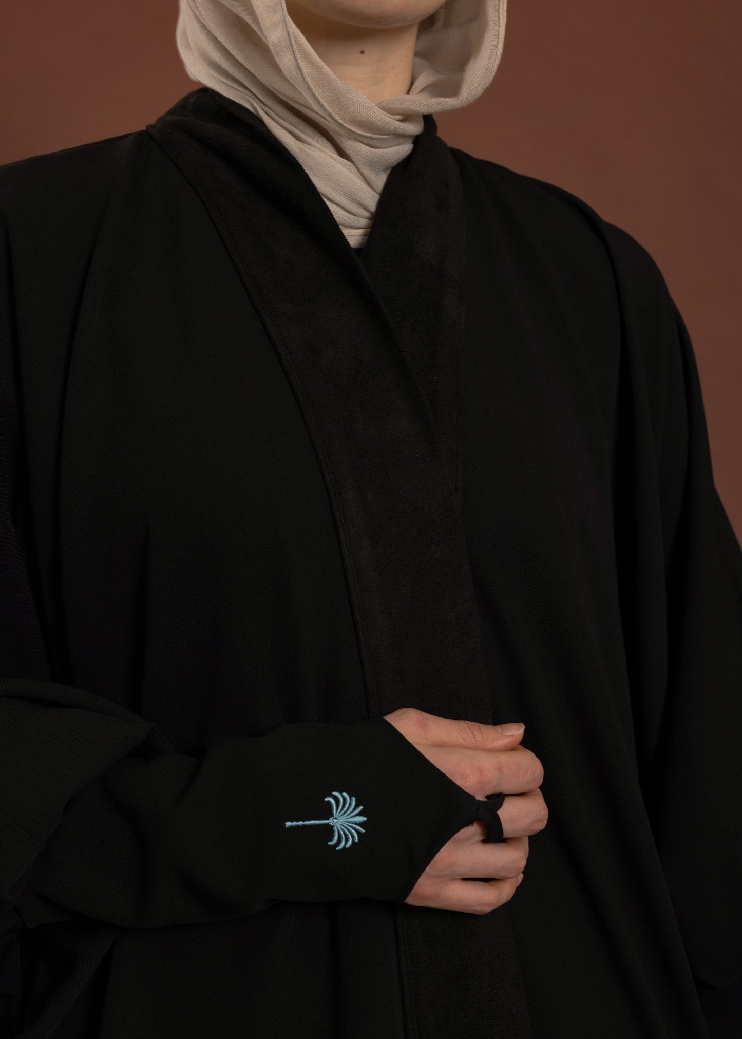 Midnight Loop Abaya
