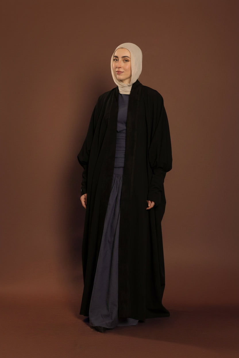 Midnight Loop Abaya