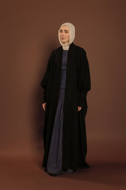 Midnight Loop Abaya